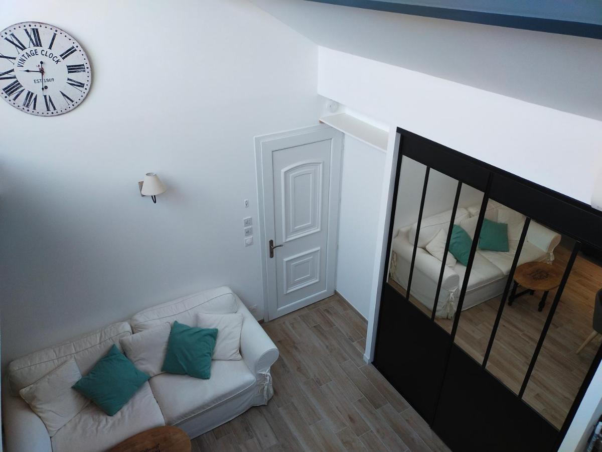 Appartamento T2 de standing près du port, avec terrasse et clim La Ciotat Esterno foto