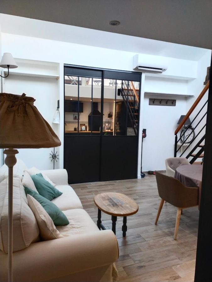 Appartamento T2 de standing près du port, avec terrasse et clim La Ciotat Esterno foto